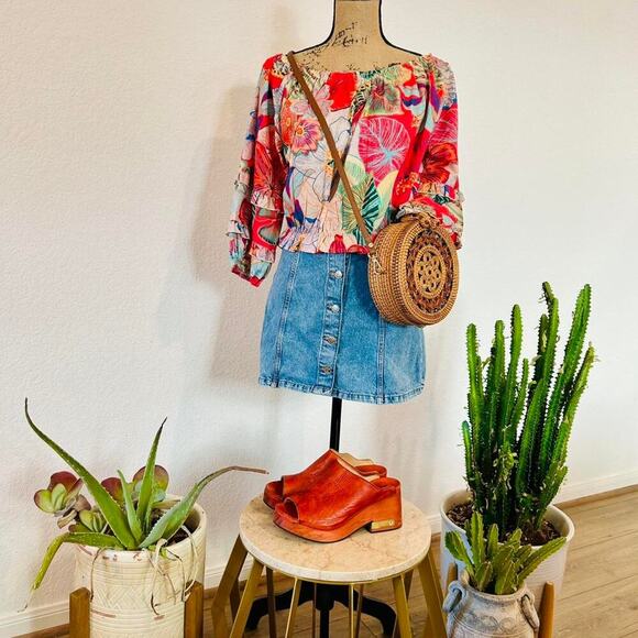 Boho floral palm multi-coloured off-the-shoulder blouse with ruffle sleeves - Picture 1 of 8